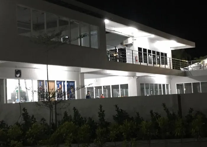 Njc Staycation Apartment Suba Basbas